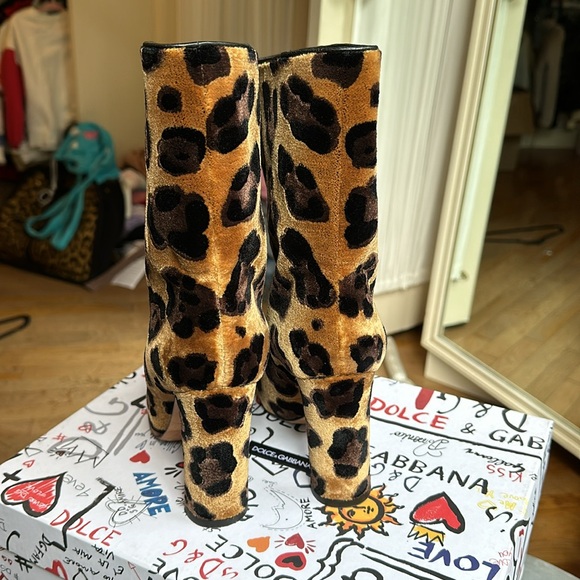 Velvet D&G leopard print Boots - Picture 4 of 5